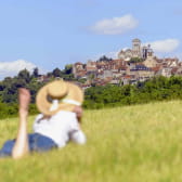 Village de Vézelay en été