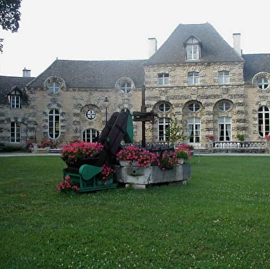 Château de Savigny- les-Beaune
