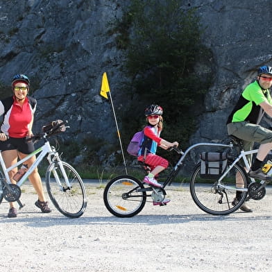 Balade à vélo pour enfants avec guide - Vermenton - Grottes d'Arcy 