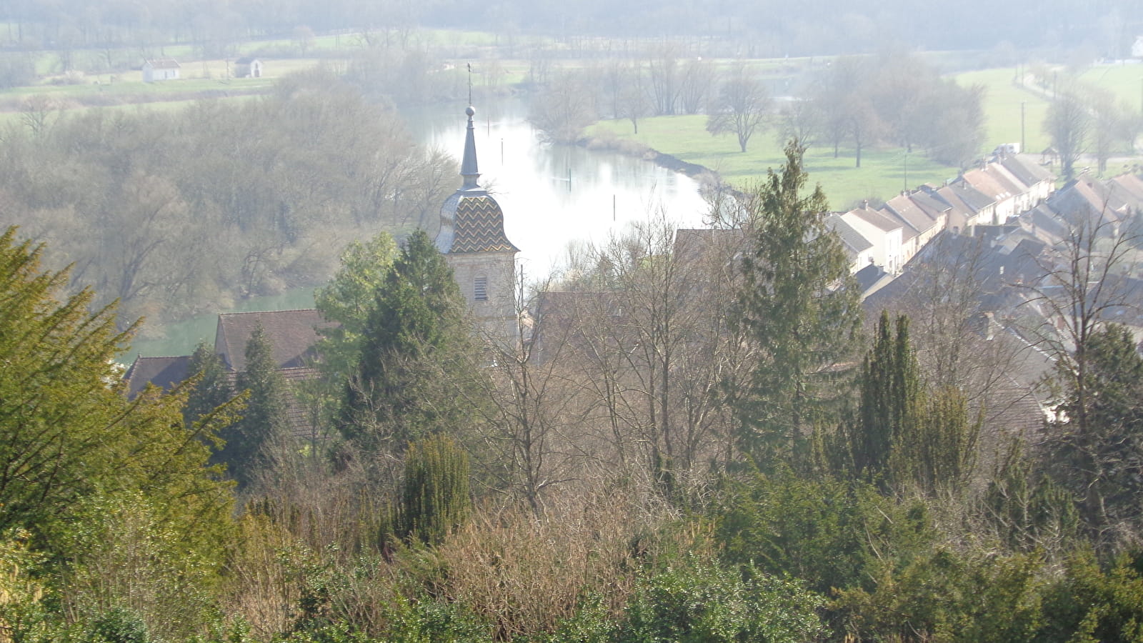 Vue panoramique à Ray-sur-Saône