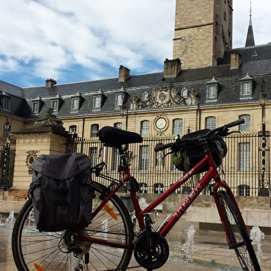 Dijon Bike Tours - Bourgogne Évasion by Active Tours