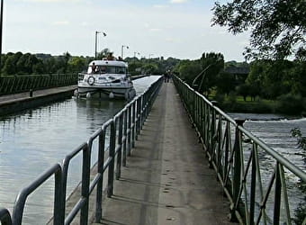 Location de bateaux : Tourisme fluvial du Centre - SERMOISE-SUR-LOIRE